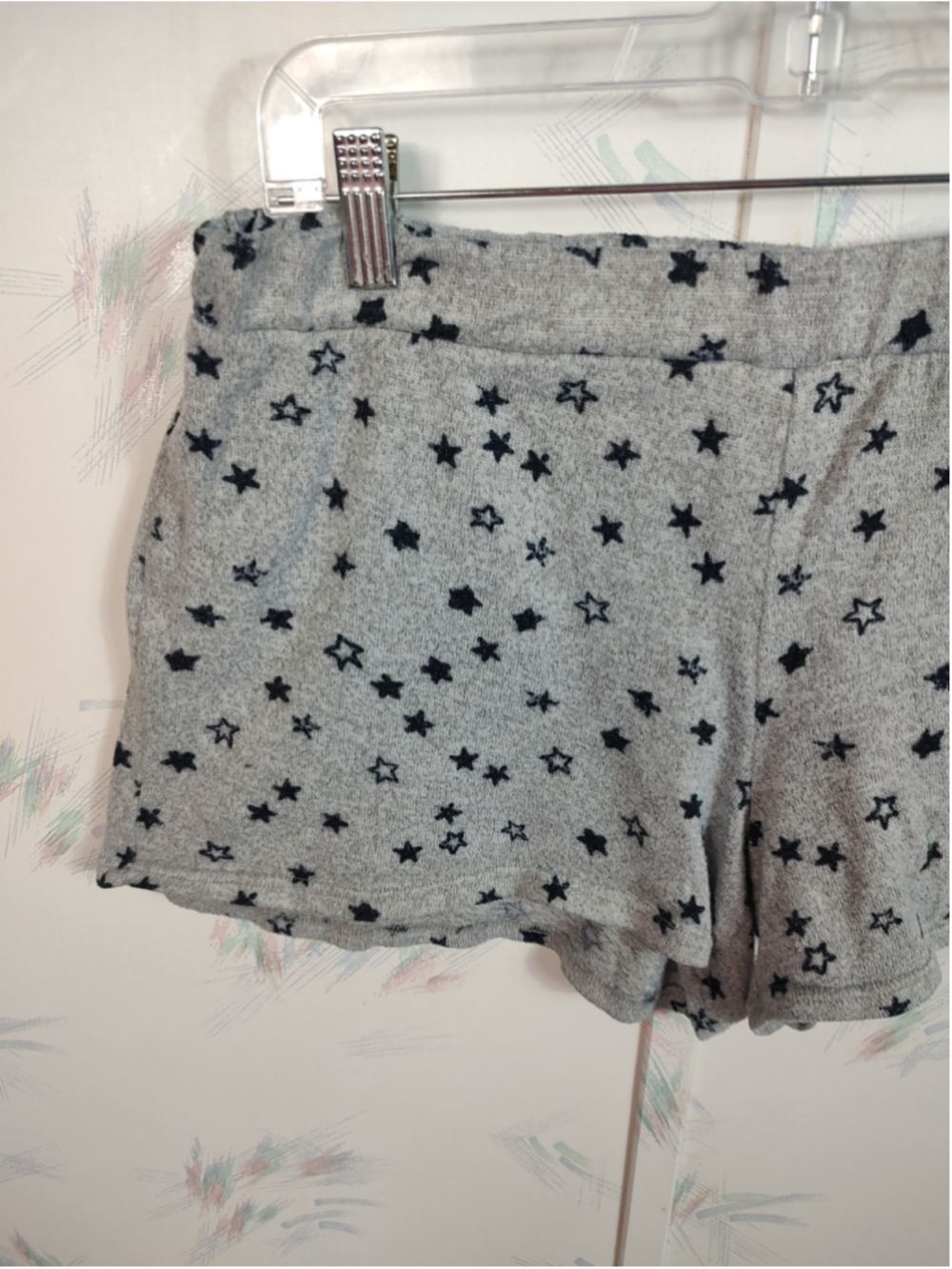 Women's Lucky Brand Star Print Pajama Shorts Grey - Picture 2 of 8
